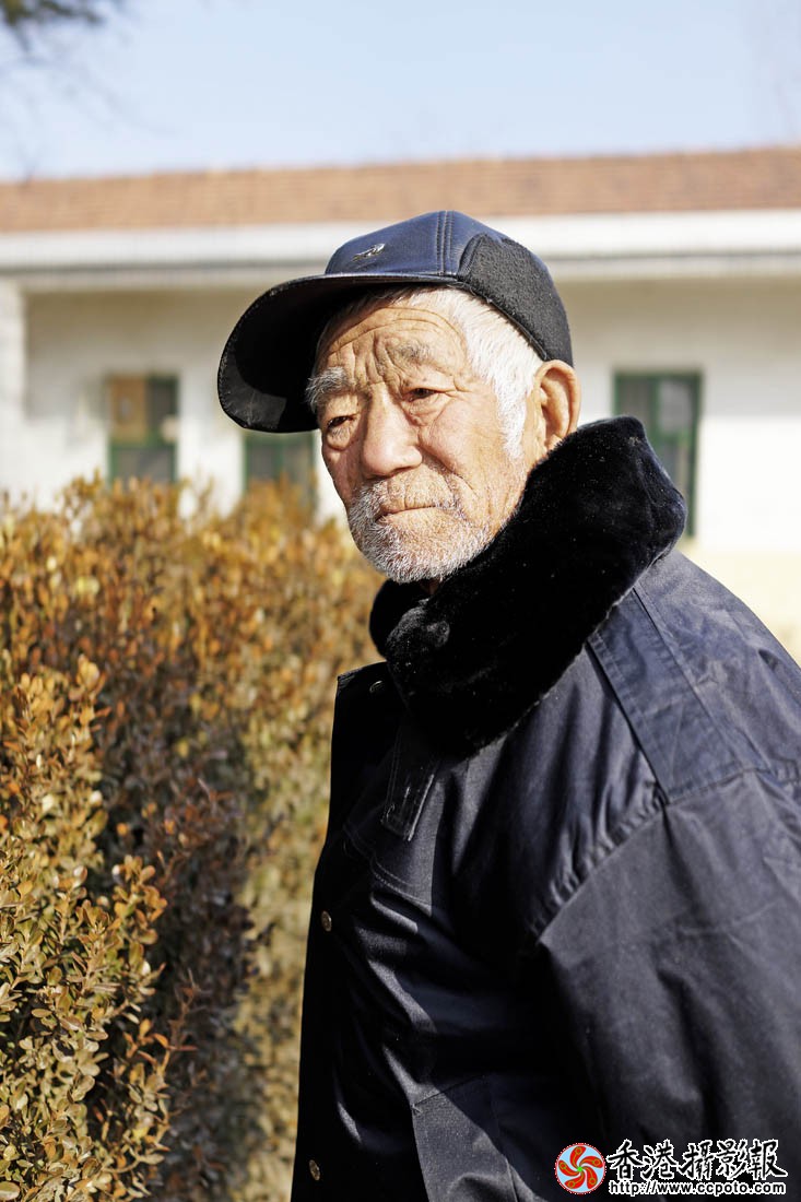为敬老院老人拍照-葛沟21..jpg