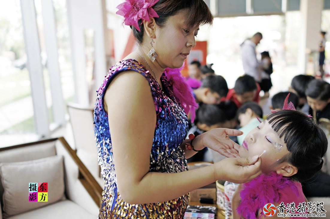 金泰舒格兰母亲节活动3..jpg