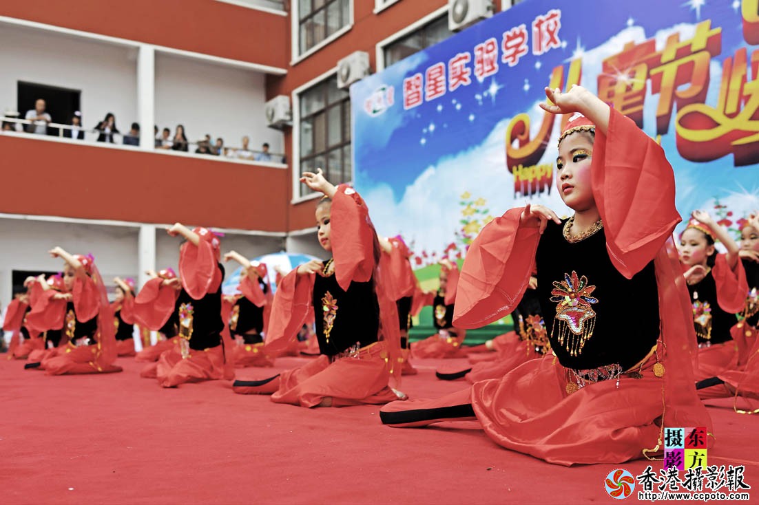 太平智星学校庆六一演出18..jpg